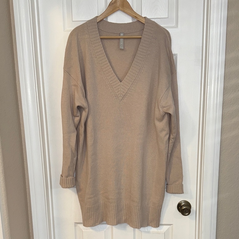 Athleta V-Neck Sweater in Warm Beige